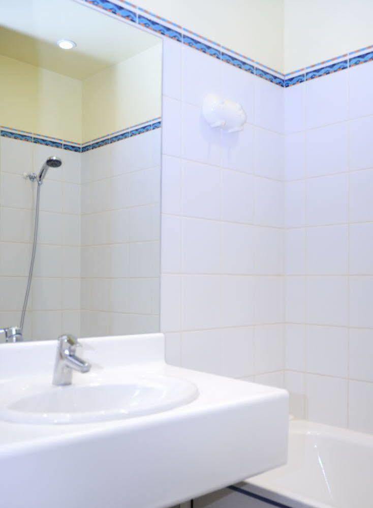 Hotel Hospitel Paris Bagian luar foto