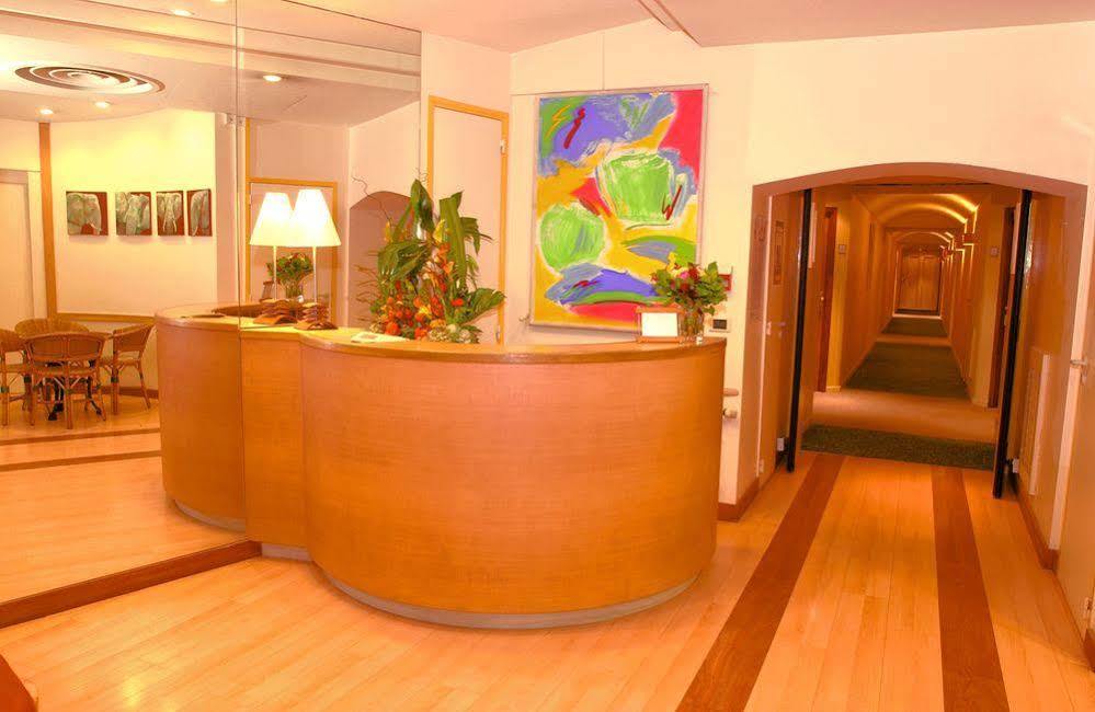 Hotel Hospitel Paris Bagian luar foto